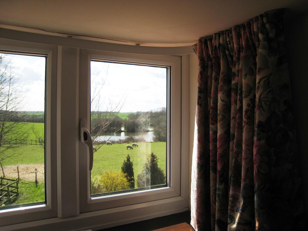فراملينغهام Colston Hall Farmhouse B&B الغرفة الصورة